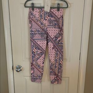 Fabletics High-Waisted Paisley Sport Capri Leggings